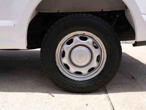 Used 2018 Ford F150 XL RWD image 18