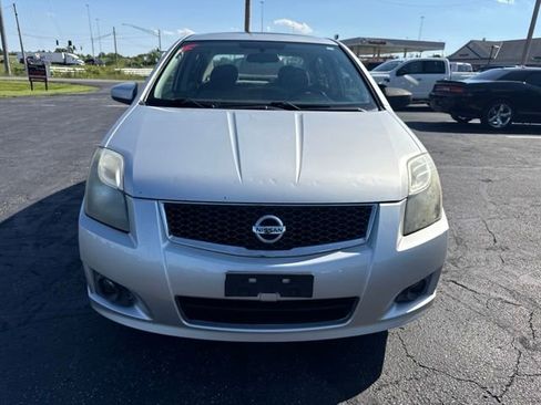 Used 2012 Nissan Sentra 2.0 SR w/ Special Edition Pkg FWD image 8