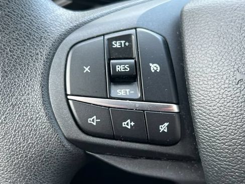 Used 2023 Ford Explorer 4WD image 21