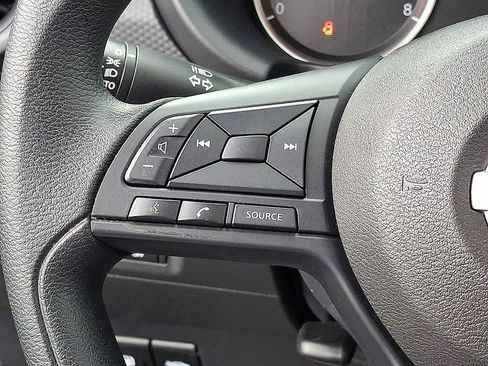 Used 2024 Nissan Kicks S image 17