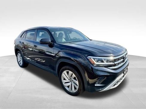 Used 2023 Volkswagen Atlas Cross Sport SE AWD/4WD image 9