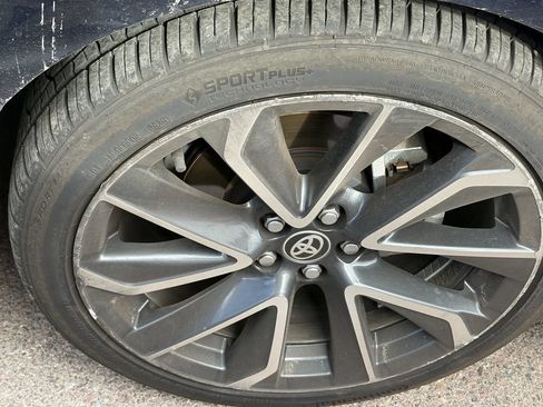 Used 2022 Toyota Corolla SE w/ Carpet Mat Package (TMS) FWD image 11