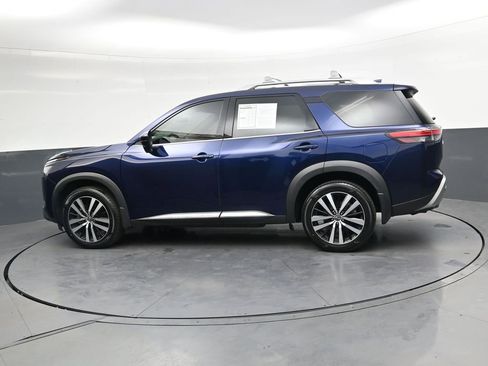 Used 2023 Nissan Pathfinder Platinum AWD/4WD image 7