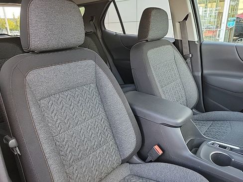 Used 2022 Chevrolet Equinox LT image 14