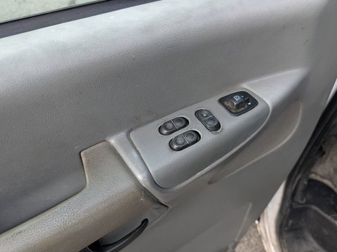 Used 2008 Ford E-150 and Econoline 150 image 15