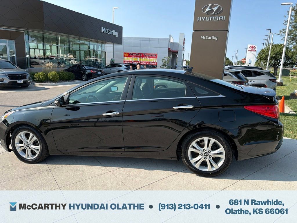 Used 2011 Hyundai Sonata Limited FWD image 13