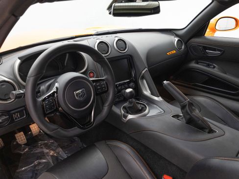 Used 2014 SRT Viper SRT-10 image 79