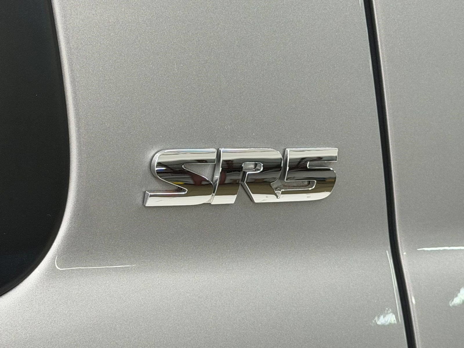 Used 2019 Toyota Sequoia SR5 AWD/4WD image 36