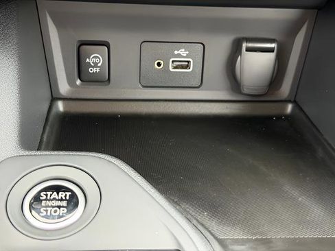 Certified 2025 Nissan Sentra S image 33