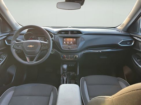 Used 2023 Chevrolet TrailBlazer LT image 11