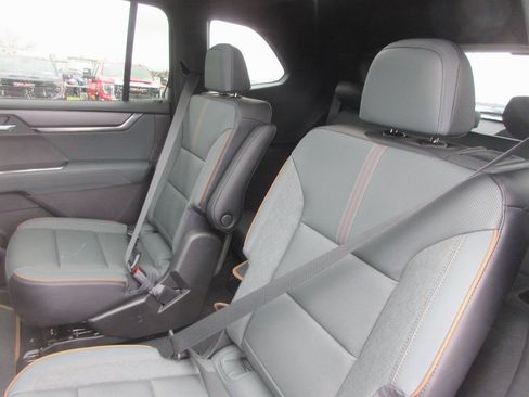 New 2026 GMC Acadia AT4 AWD/4WD image 14