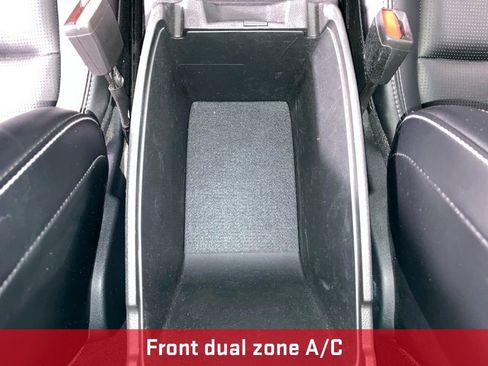 Used 2024 Ford Escape Platinum image 12