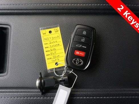 Used 2024 Toyota Grand Highlander Platinum image 34