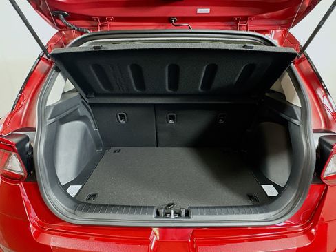 New 2025 Hyundai Venue SEL image 24