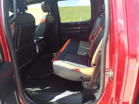 Used 2019 Ford F150 Lariat w/ Equipment Group 502A Luxury AWD/4WD image 12