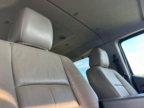 Used 2019 Nissan NV 3500 SL RWD image 20