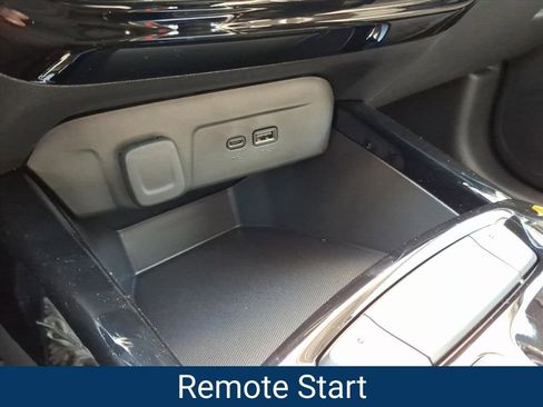 New 2026 Chevrolet Trax ACTIV w/ Sunroof Package image 10