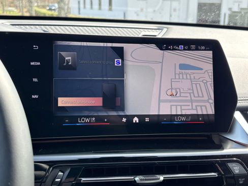 Used 2026 BMW X1 xDrive28i w/ Technology Package image 25