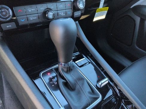 New 2026 Jeep Compass Limited image 15