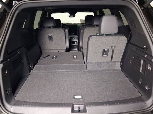 New 2026 GMC Acadia AT4 w/ Super Cruise Package AWD/4WD image 12