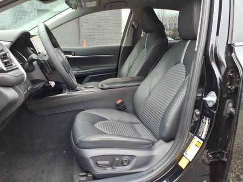 Certified 2024 Toyota Camry SE w/ Cold Weather Package image 13