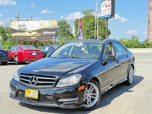 Used 2014 Mercedes-Benz C 300 4MATIC Sedan w/ Premium 1 Package image 83