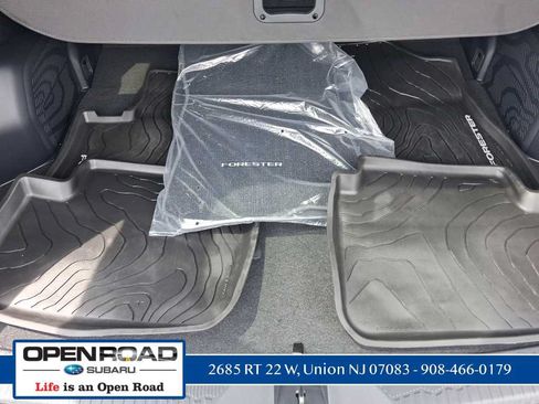 Used 2026 Subaru Forester Premium w/ Premium/Limited Package AWD/4WD image 10