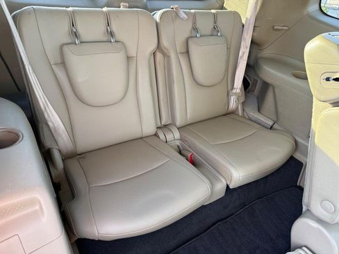 Used 2012 Toyota Highlander Limited w/ Tow Pkg AWD/4WD image 14