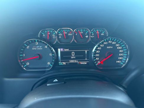 Used 2015 Chevrolet Suburban LT AWD/4WD image 19