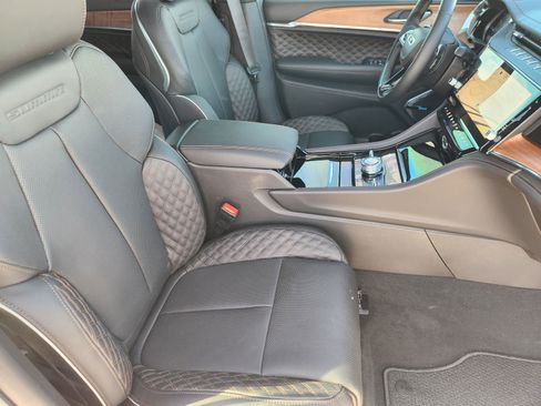 New 2026 Jeep Grand Cherokee L Summit image 16