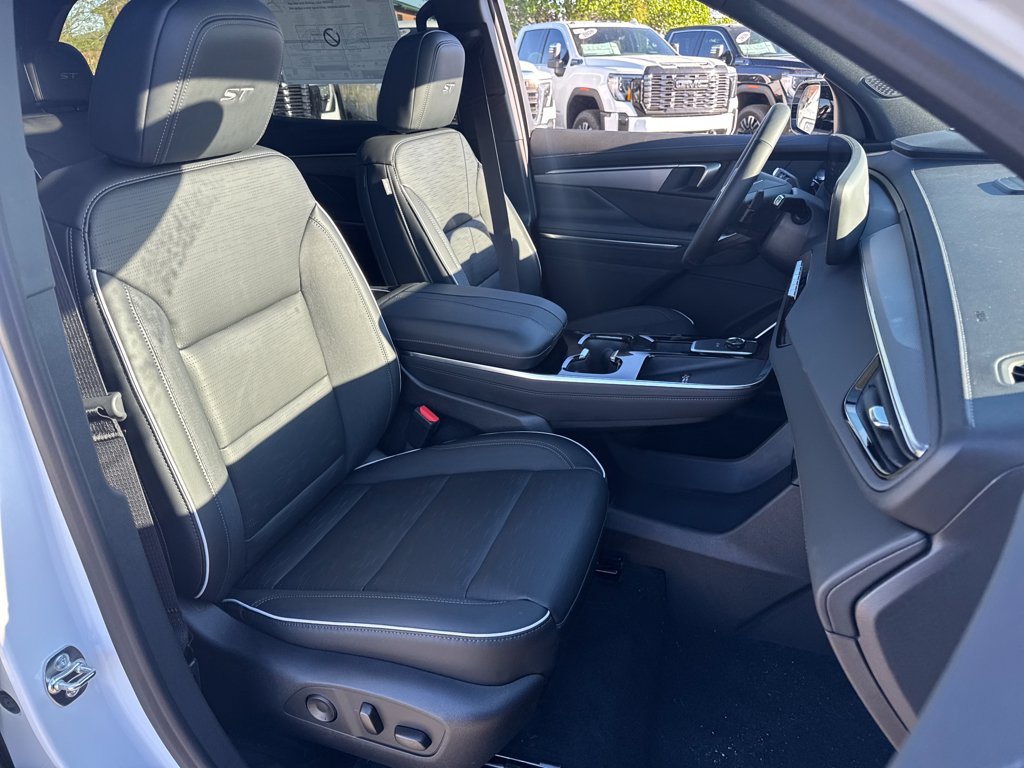 New 2026 Buick Enclave Sport Touring w/ Power Package FWD image 10