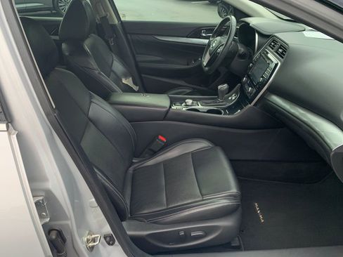 Used 2017 Nissan Maxima 3.5 SV FWD image 30