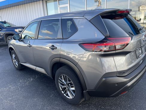 Used 2021 Nissan Rogue S image 4