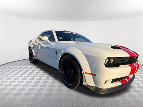 Used 2023 Dodge Challenger SRT Hellcat image 3