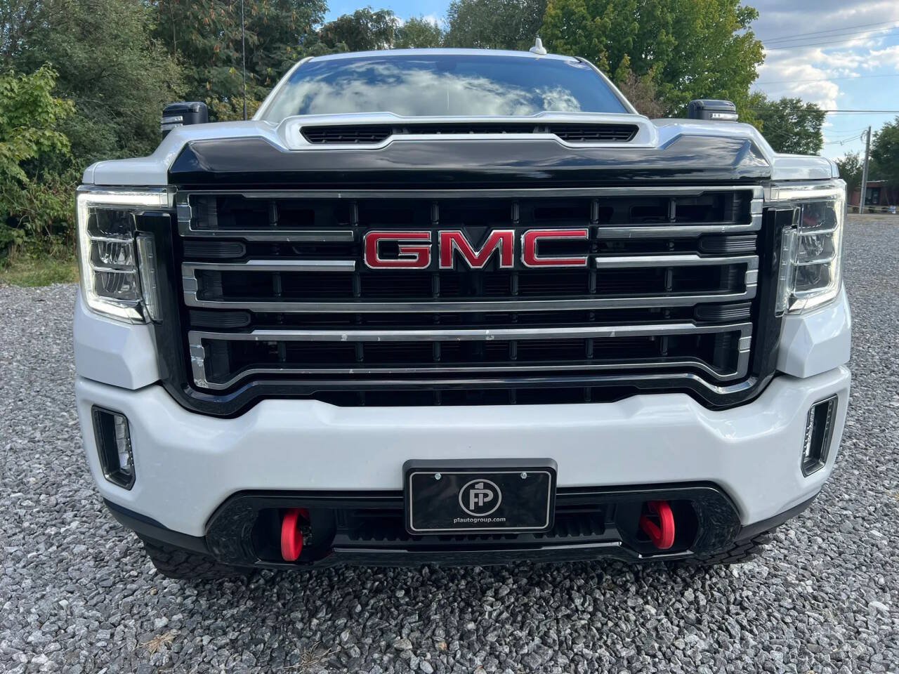 Used 2022 GMC Sierra 2500 AT4 w/ Gooseneck/5TH Wheel Package AWD/4WD image 2