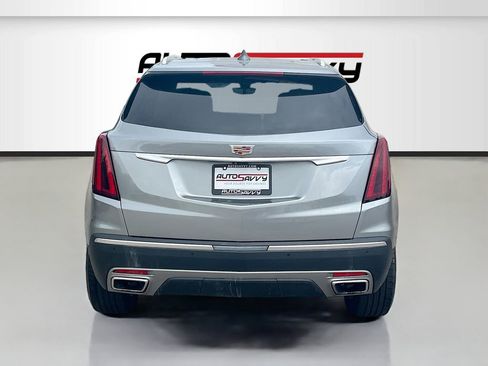 Used 2024 Cadillac XT5 Premium Luxury w/ Technology Package FWD image 6