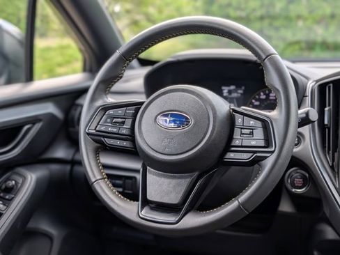 Used 2024 Subaru Crosstrek 2.5i Sport AWD/4WD image 13