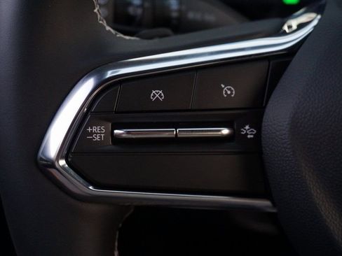 New 2026 Chevrolet Equinox EV LT image 18