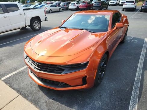 Used 2023 Chevrolet Camaro LT w/ Technology Package RWD image 2
