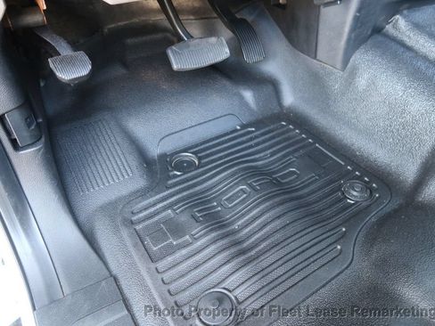 Used 2019 Ford F250 XL w/ Power Equipment Group AWD/4WD image 12