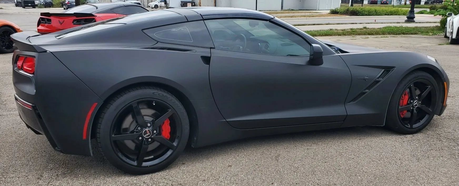 Used 2014 Chevrolet Corvette Stingray Coupe w/ 2LT Preferred Equipment Group RWD image 5