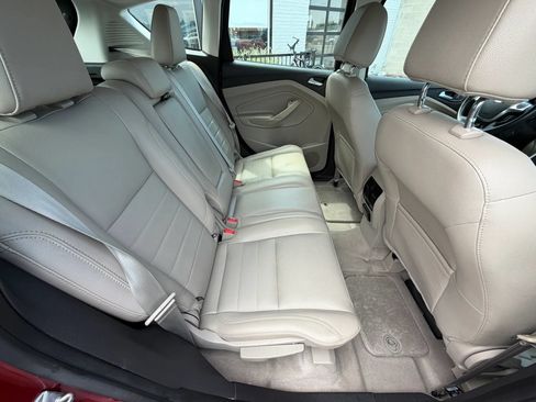 Used 2013 Ford C-MAX Energi SEL FWD image 15
