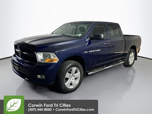 Used 2012 RAM 1500 Express w/ ST Popular Equipment Group AWD/4WD image 5