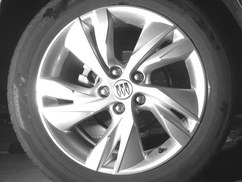 Used 2025 Buick Encore GX Preferred AWD/4WD image 15
