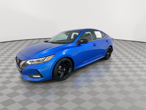 Certified 2022 Nissan Sentra SR w/ SR Premium Package image 4