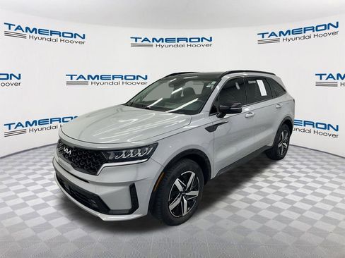 Used 2022 Kia Sorento EX w/ Panoramic Sunroof Package FWD image 1