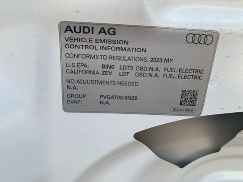 Used 2023 Audi Q4 e-tron Premium Plus w/ Premium Plus image 11