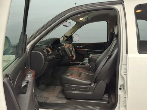 Used 2013 Chevrolet Tahoe 4WD Hybrid image 20