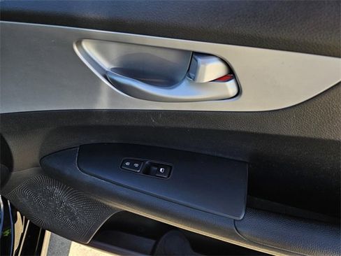 Certified 2023 Kia Forte LX image 8