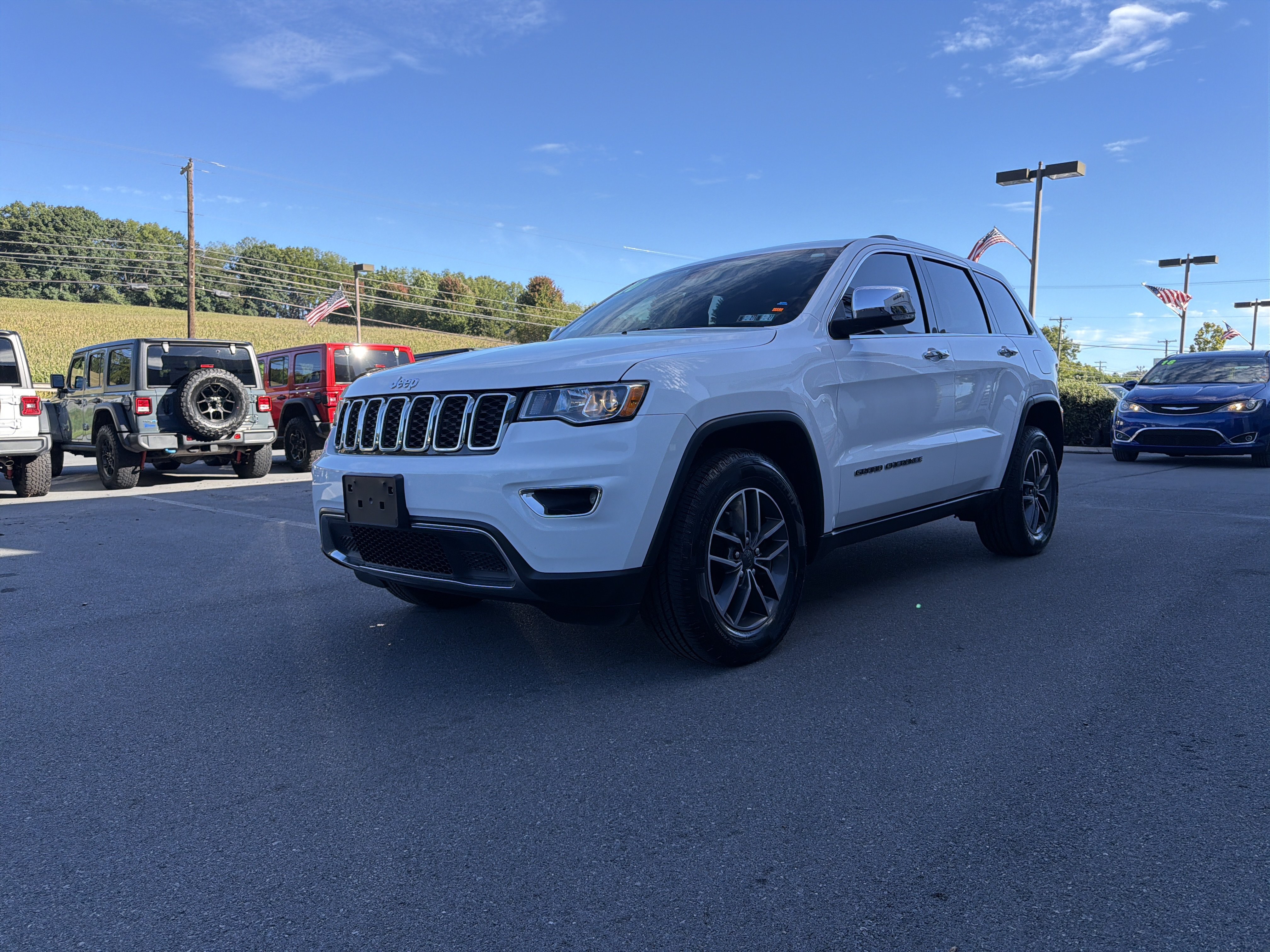 Used 2020 Jeep Grand Cherokee Limited AWD/4WD image 8